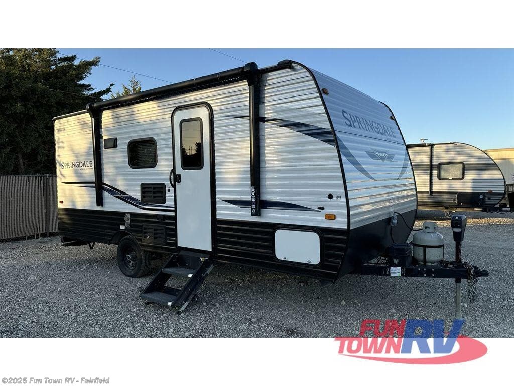 Used 2021 Keystone Springdale Mini 1800BH available in Fairfield, Texas