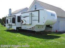 Used 2014 Excel Winslow 4 slides, rear living, front bed/bath available in St. Petersburg, Florida