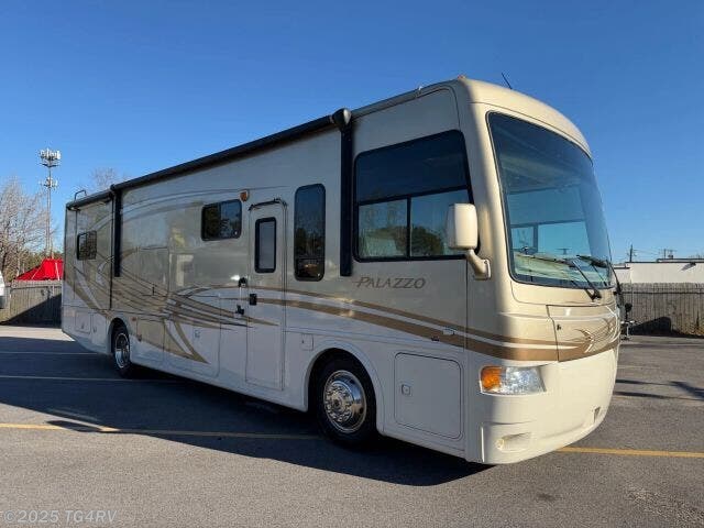 Used 2013 Thor  Palazzo 33.1 available in Virginia Beach, Virginia