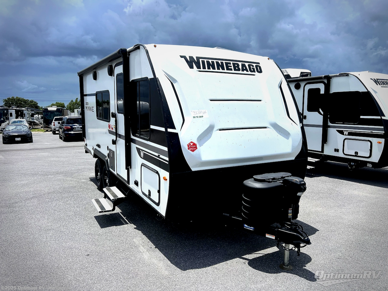 New 2025 Winnebago Micro Minnie 2100BH available in La Feria, Texas