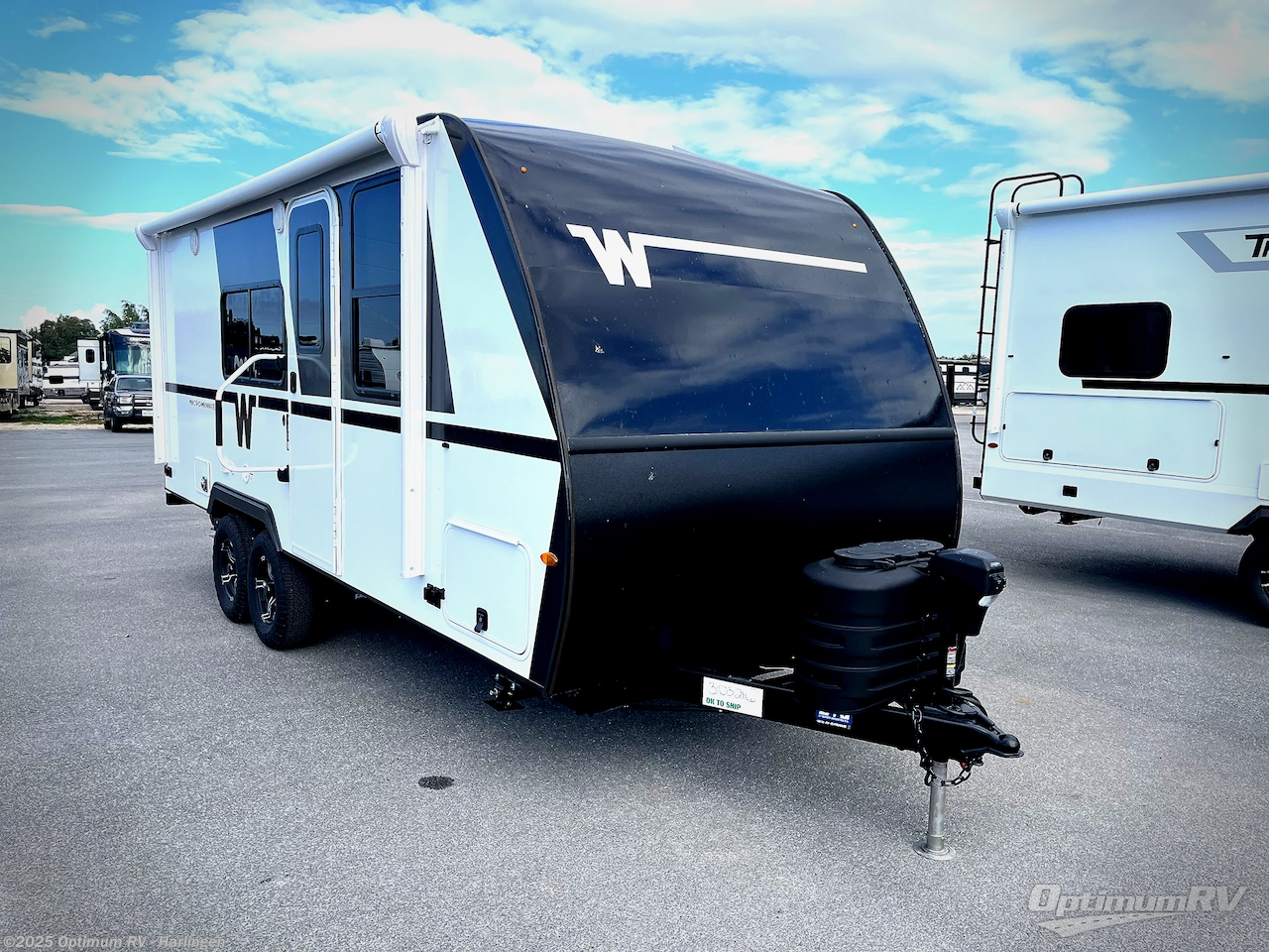 New 2026 Winnebago Micro Minnie 2108DS available in La Feria, Texas