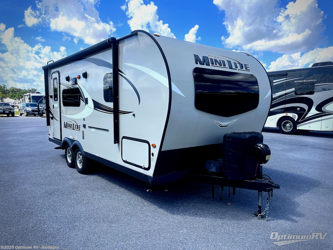 Used 2020 Forest River Rockwood Mini Lite 2109S available in La Feria, Texas
