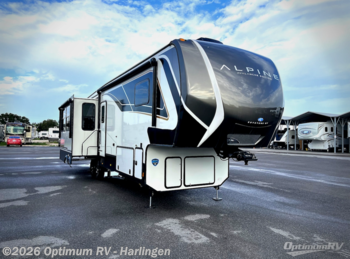 New 2025 Keystone Avalanche 321RL available in La Feria, Texas