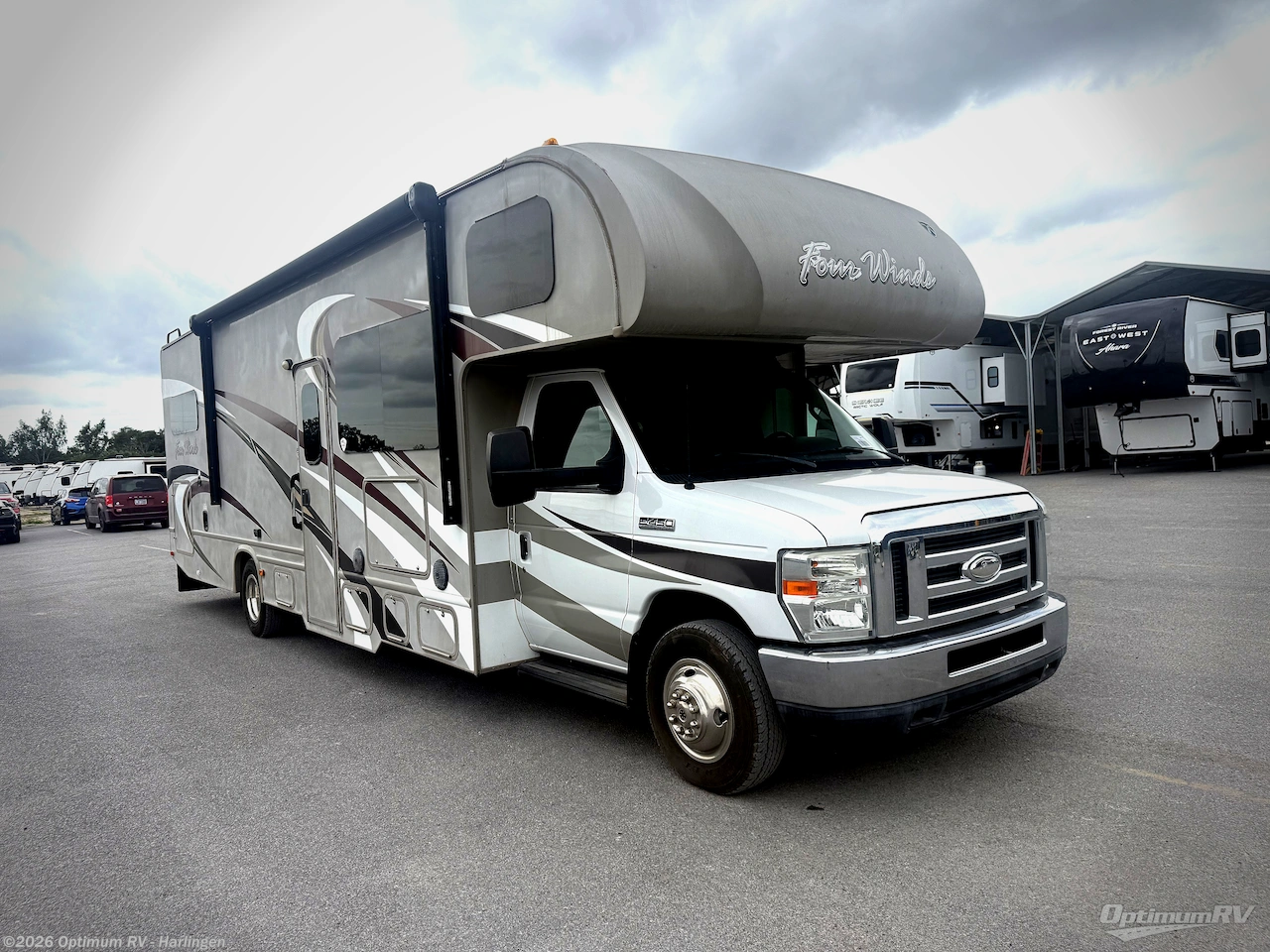Used 2015 Thor  Four Winds 31E Bunkhouse available in La Feria, Texas
