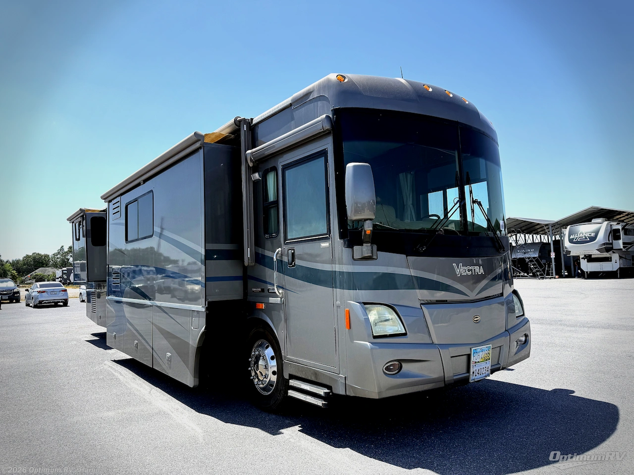Used 2005 Winnebago Vectra 40FD available in La Feria, Texas