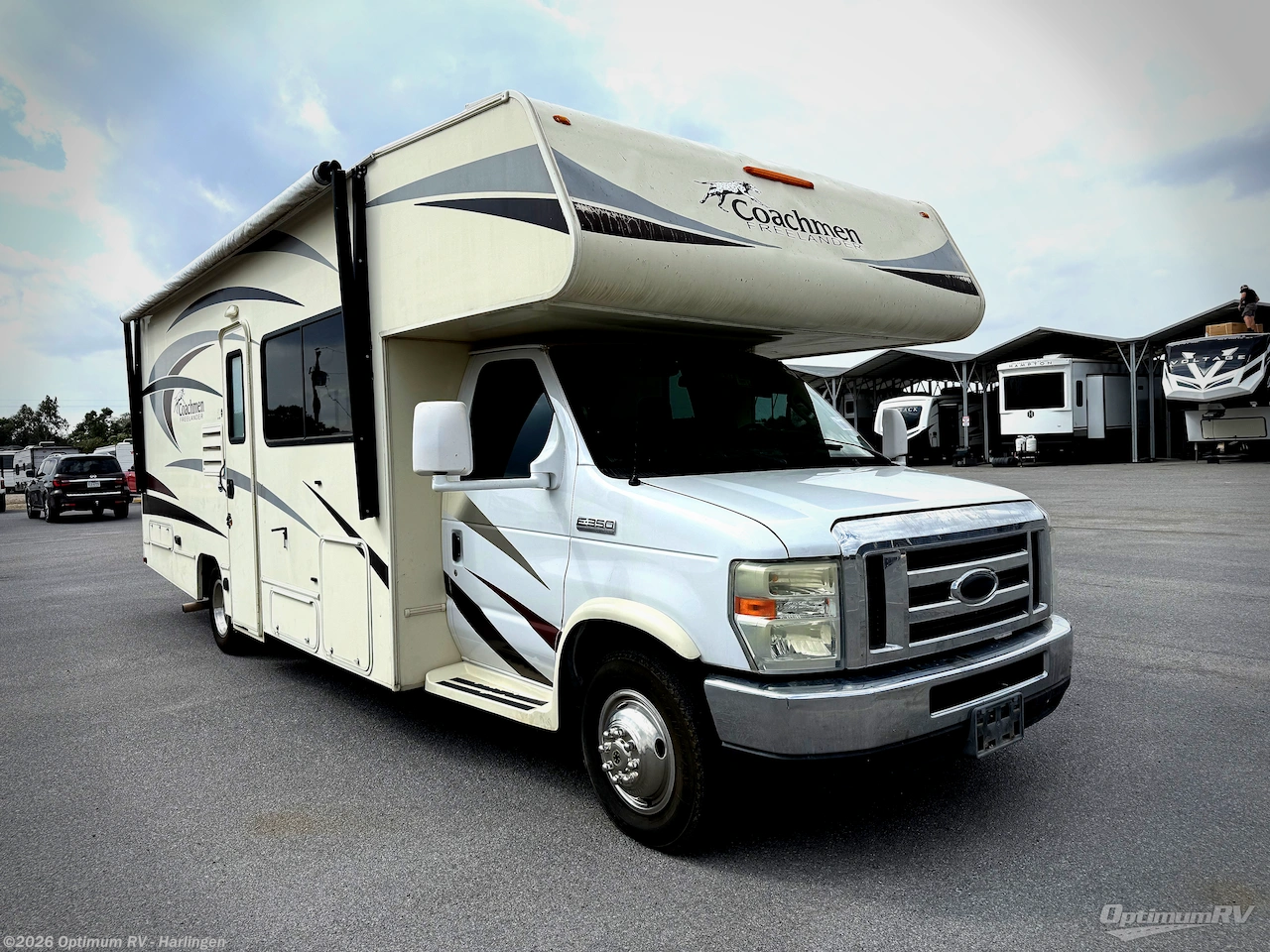 Used 2016  Coachmen Freelander 26RS Chevy 4500 by Coachmen from Optimum RV - Harlingen in La Feria, TX