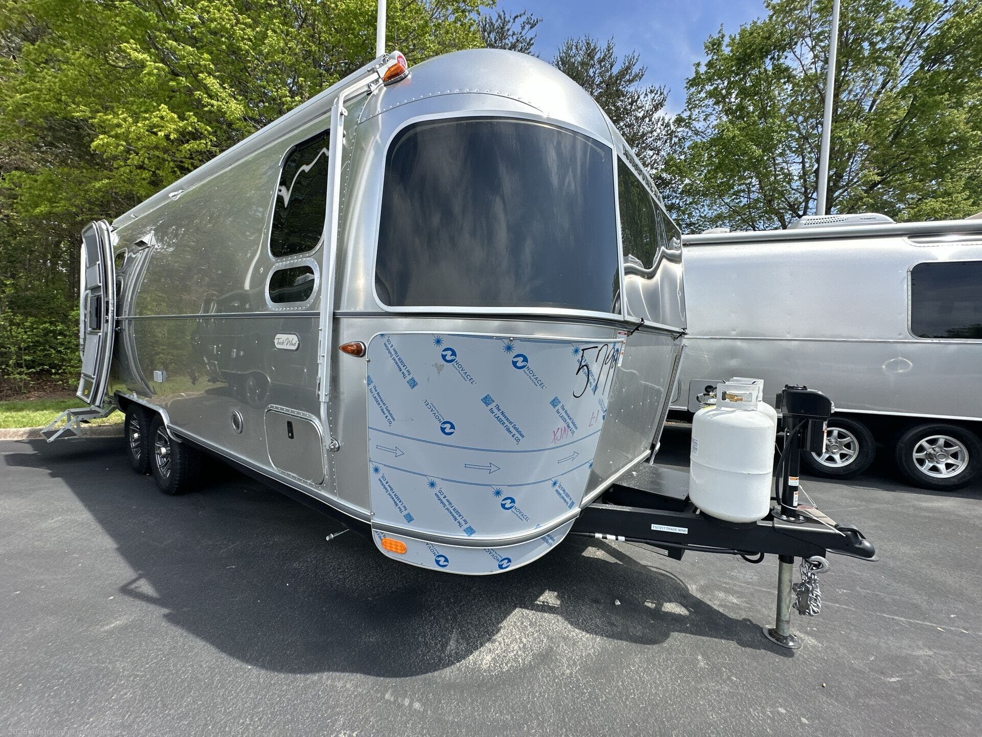 New 2025 Airstream Trade Wind 25FB Twin available in Colfax, North Carolina