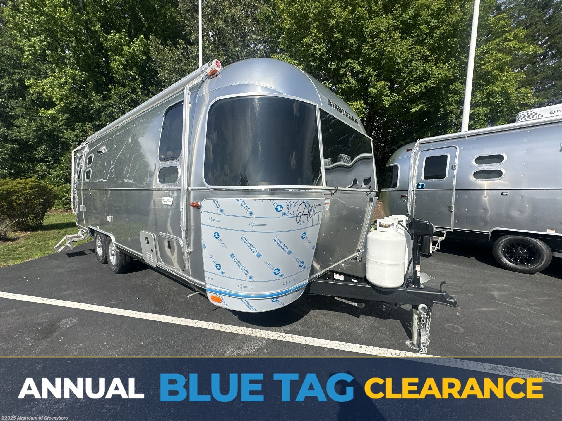 New 2025 Airstream Flying Cloud 25FB available in Colfax, North Carolina