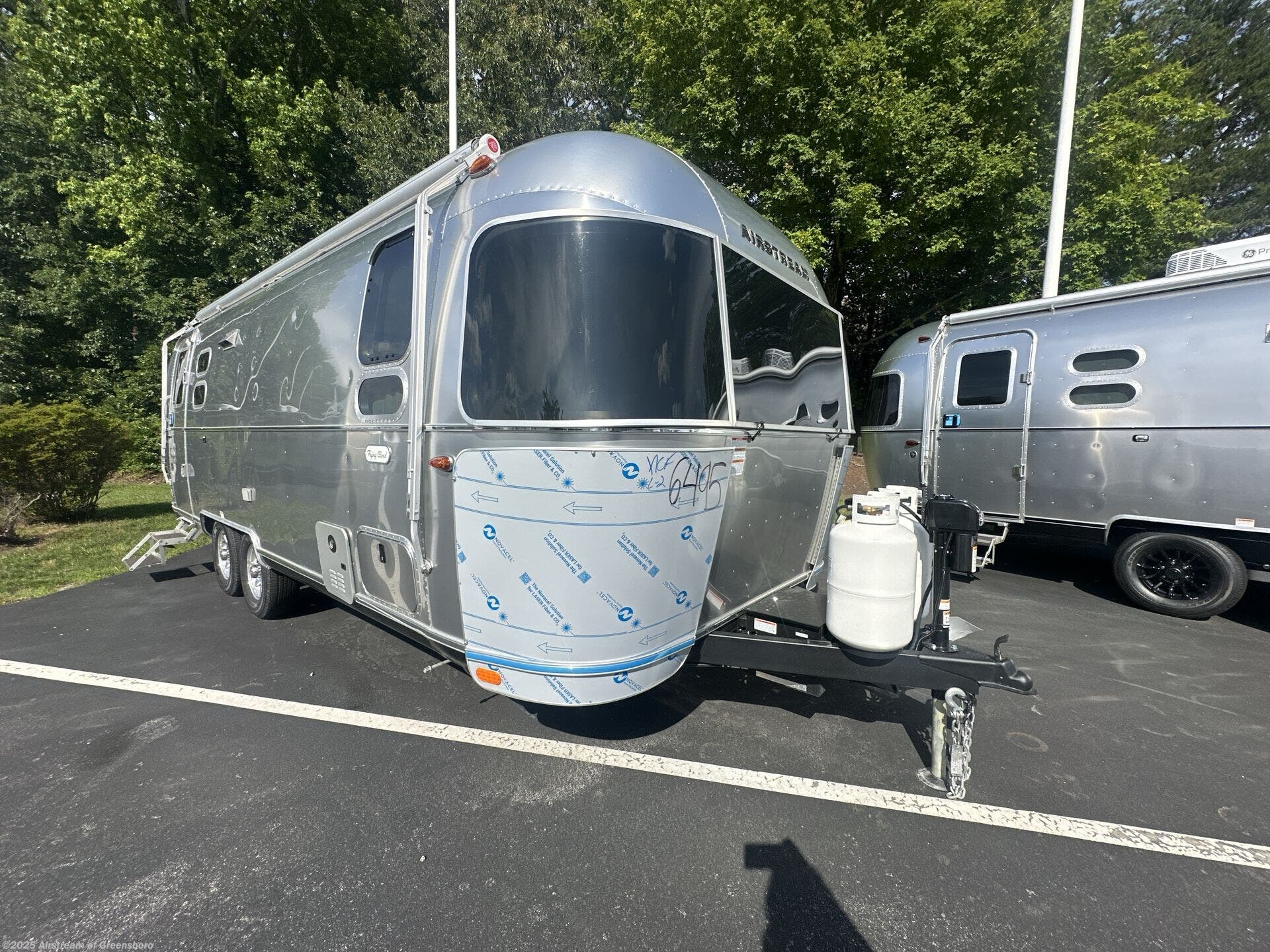 New 2025 Airstream Flying Cloud 25FB available in Colfax, North Carolina
