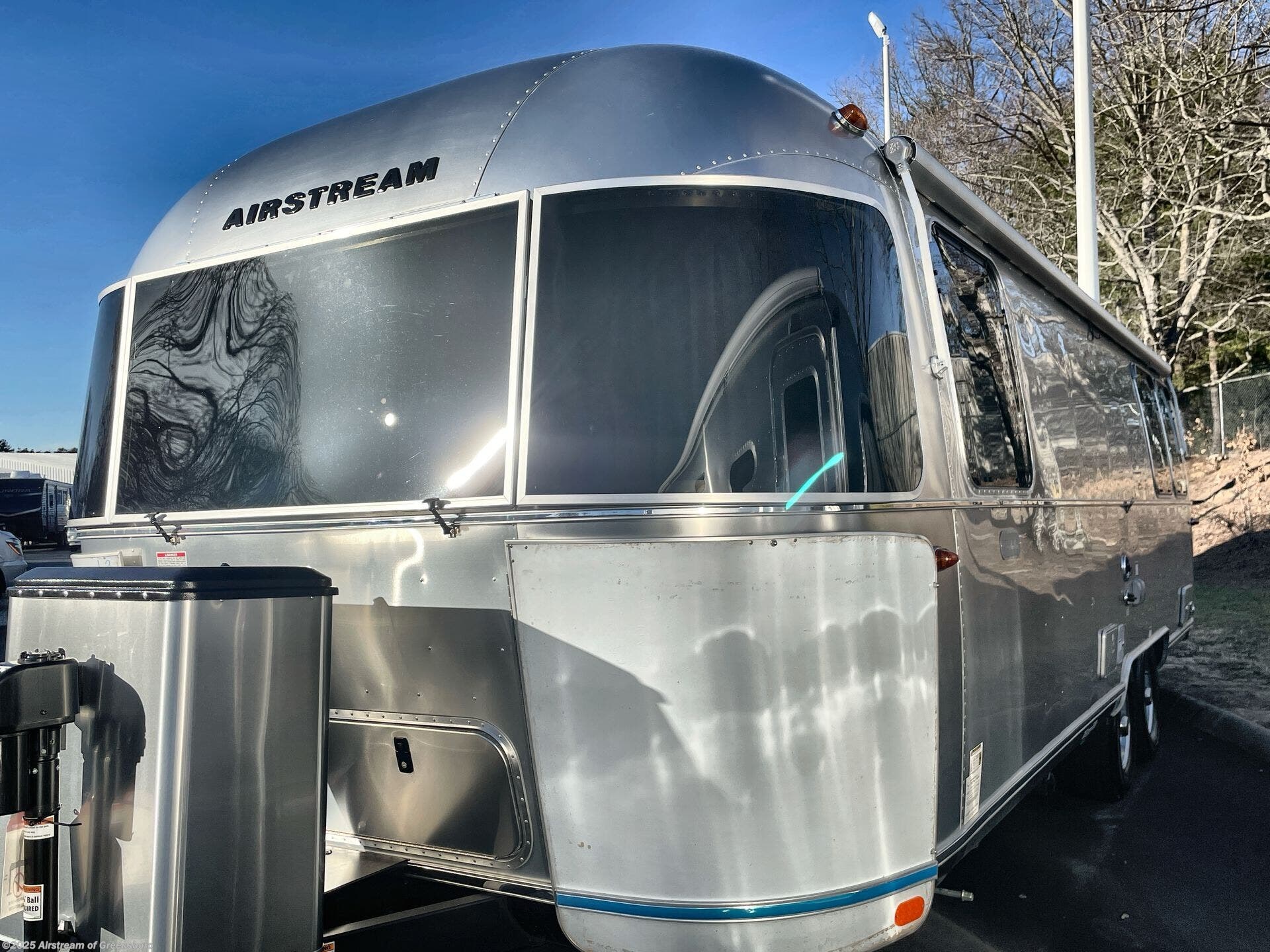 Used 2024 Airstream Globetrotter 27FB available in Colfax, North Carolina