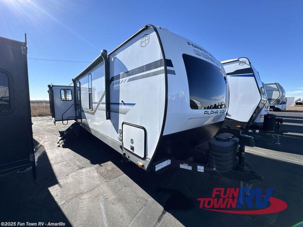 Used 2025 Forest River Cherokee Alpha Wolf 33RL available in Amarillo, Texas