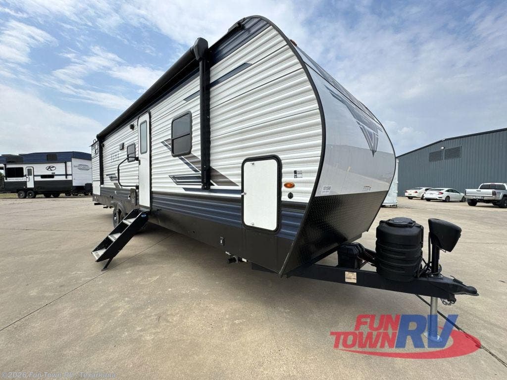 Used 2024 Palomino Puma 29BHSQ available in Texarkana, Arkansas