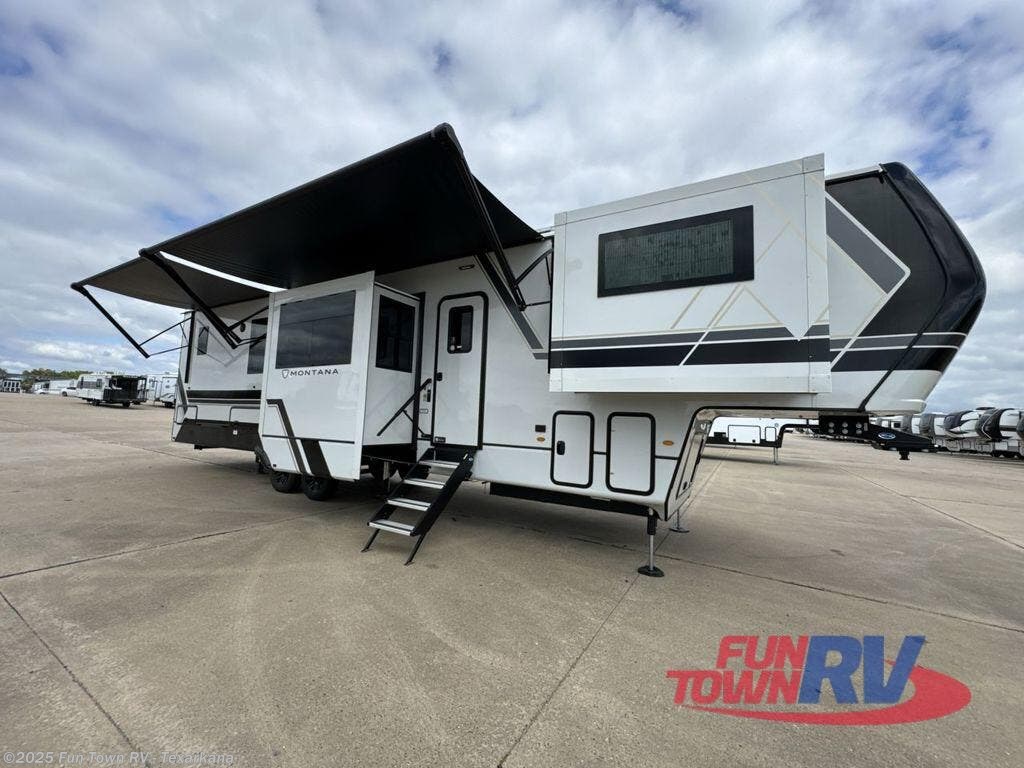 New 2026 Keystone Montana 3761FL available in Texarkana, Arkansas