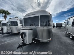 New 2024 Airstream Flying Cloud 25FB available in Jacksonville, Florida