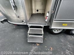 New 2026 Airstream Flying Cloud 23FB Twin available in Jacksonville, Florida