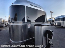 New 2025 Airstream Flying Cloud 23FB available in San Diego, California