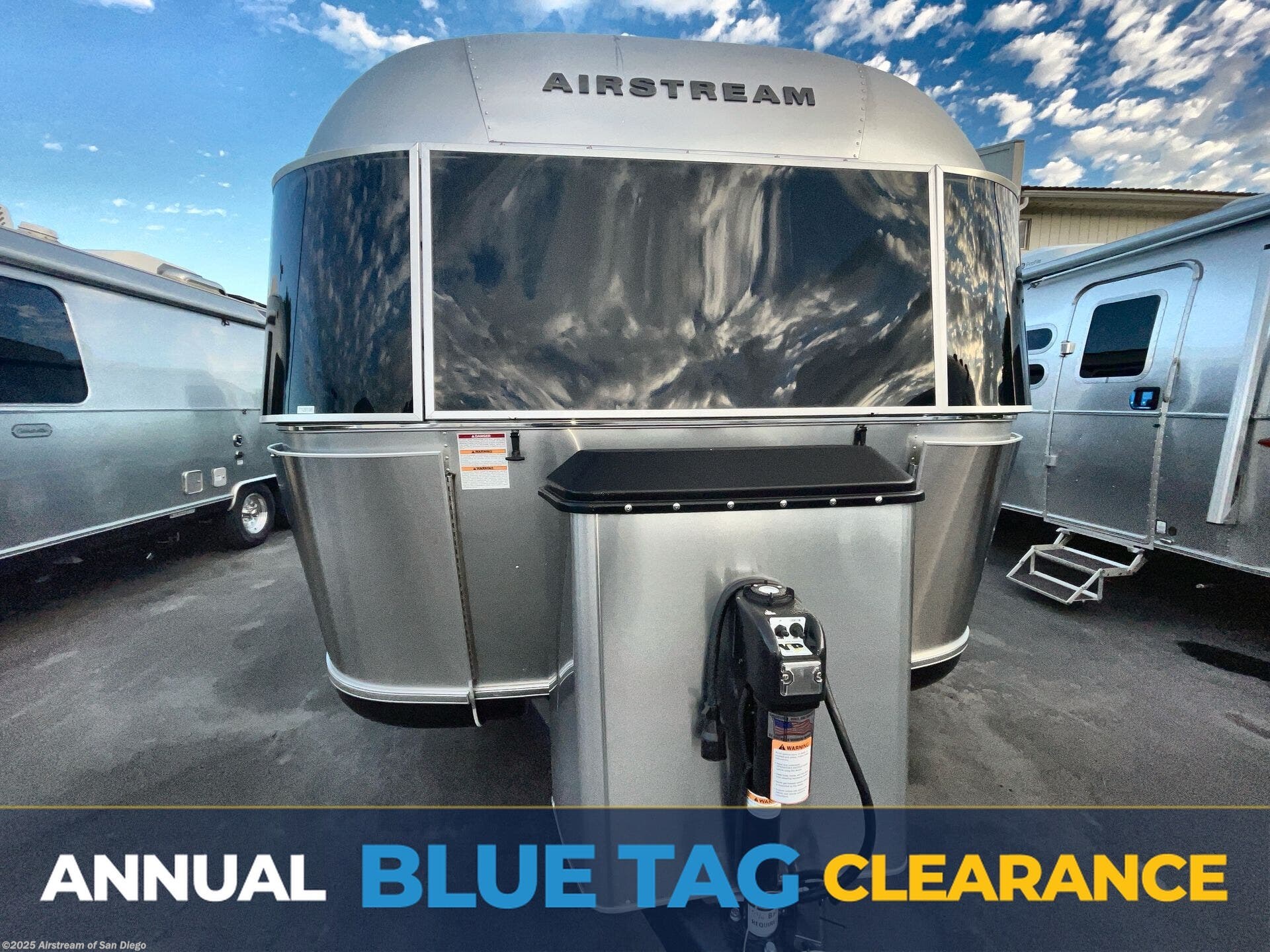 New 2026 Airstream Classic 30RB available in San Diego, California