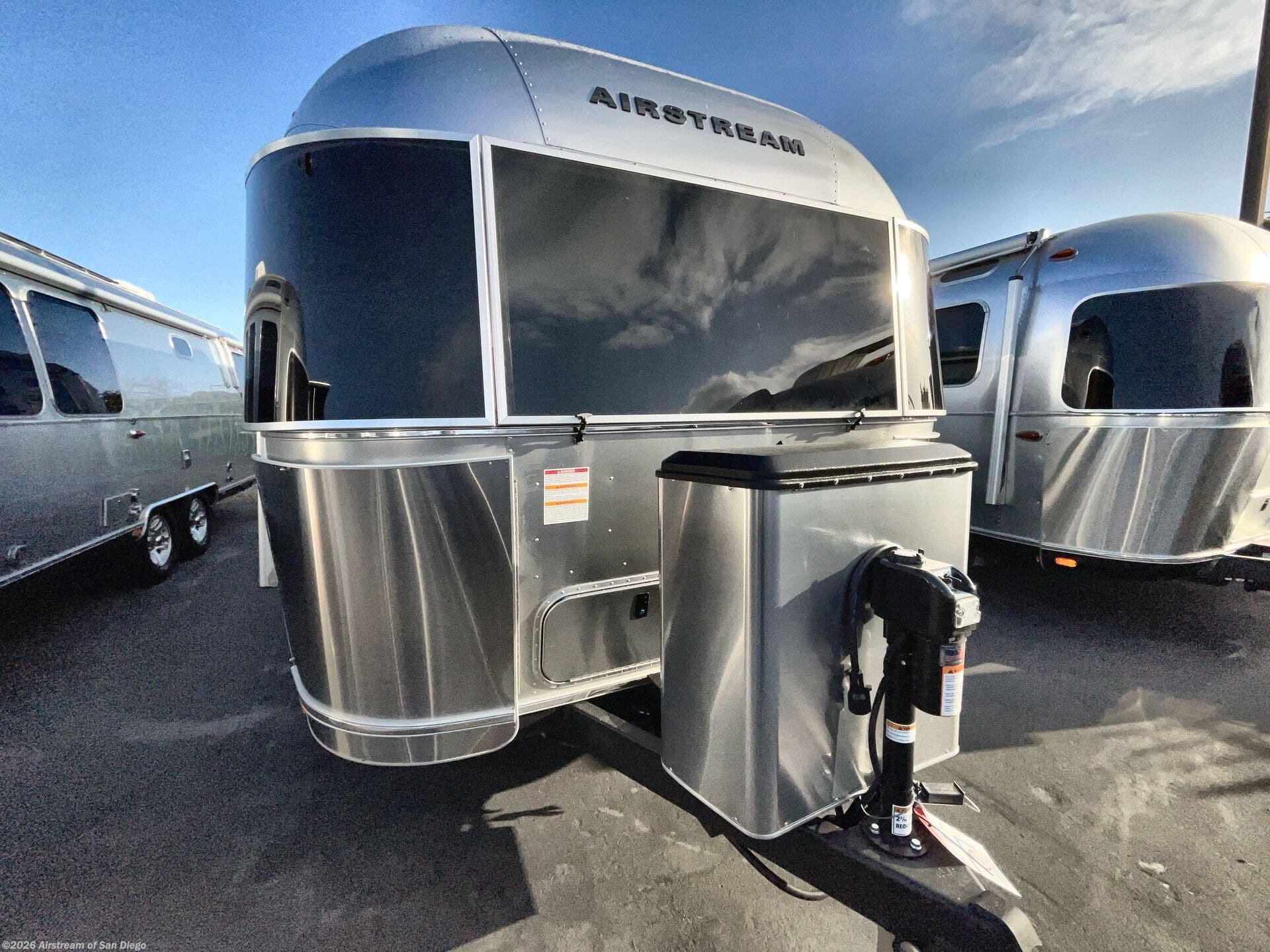 New 2026 Airstream International 27FB available in San Diego, California