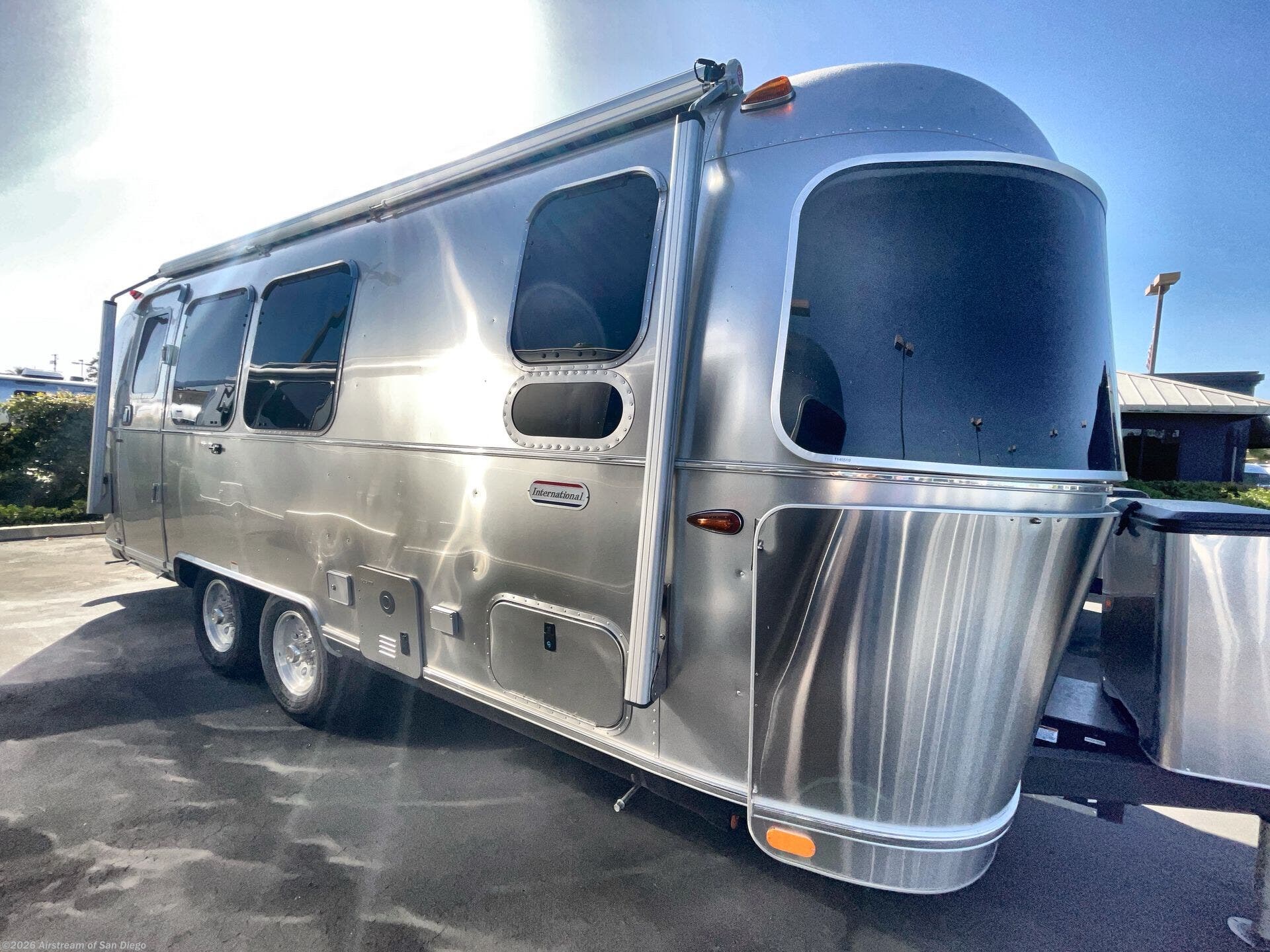 New 2026 Airstream International 23FB Twin available in San Diego, California