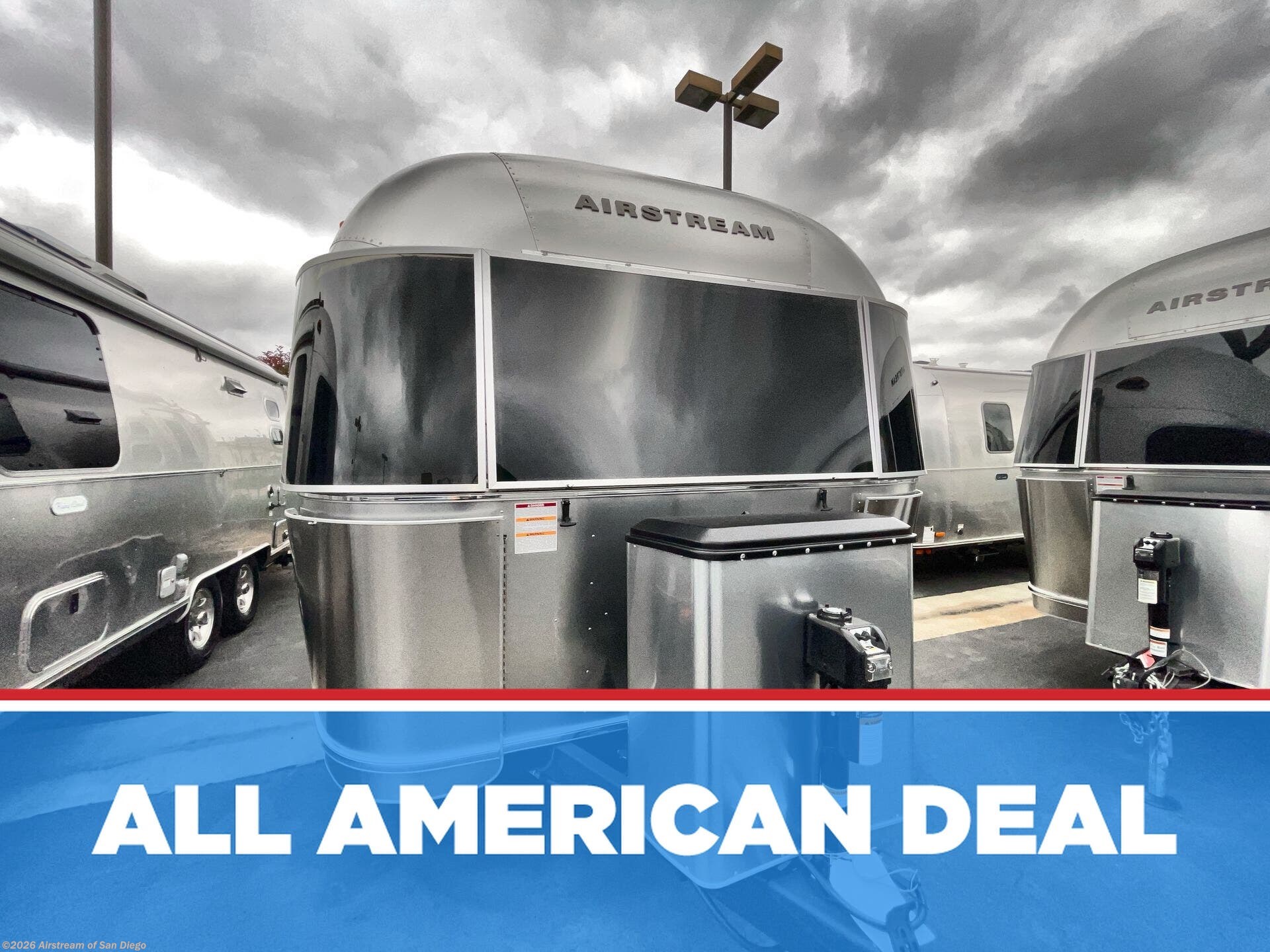 New 2026 Airstream Flying Cloud 25FB available in San Diego, California