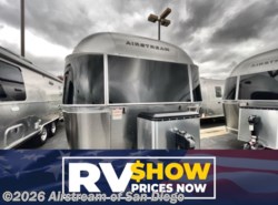 New 2026 Airstream Flying Cloud 25FB available in San Diego, California