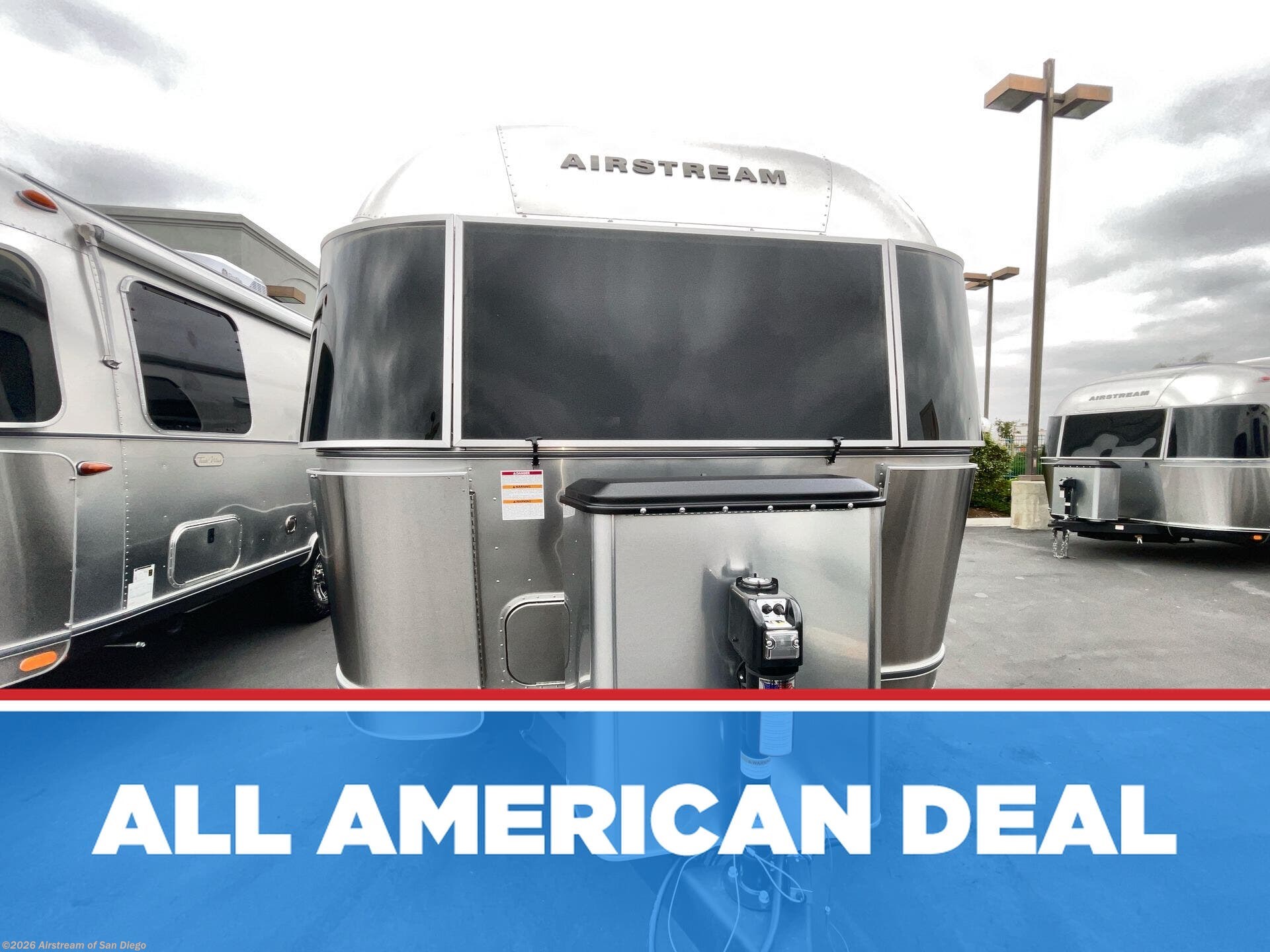 New 2026 Airstream Trade Wind 25FB Twin available in San Diego, California