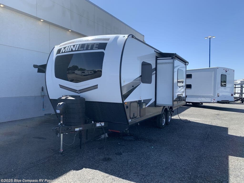 New 2025 Forest River Rockwood Mini Lite 2109S available in Pasco, Washington
