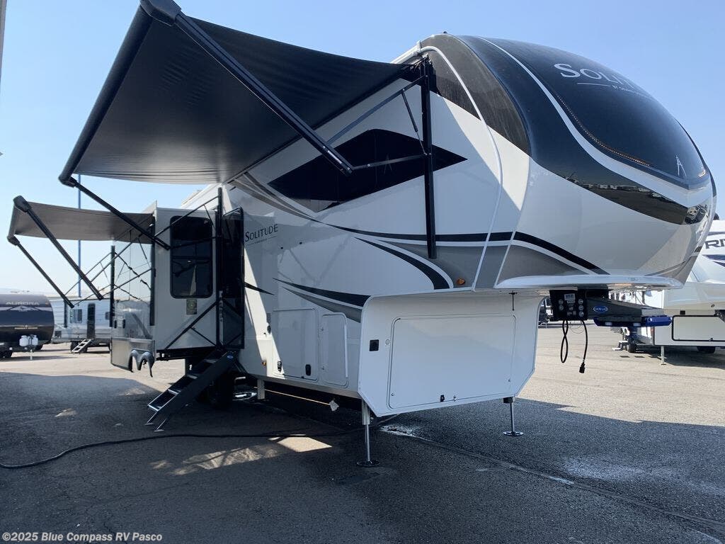 New 2026 Grand Design Solitude 310GK available in Pasco, Washington