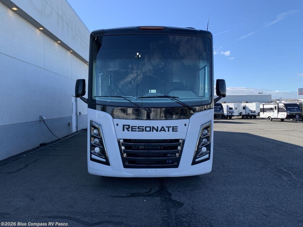 New 2026 Thor Motor Coach Resonate 32B available in Pasco, Washington