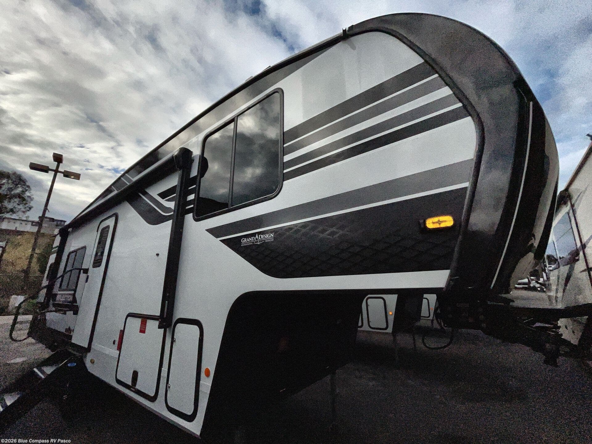 New 2026 Grand Design Reflection 150 Series 250ML available in Pasco, Washington