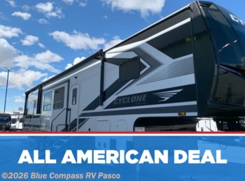 New 2027 Heartland Cyclone 3914 available in Pasco, Washington