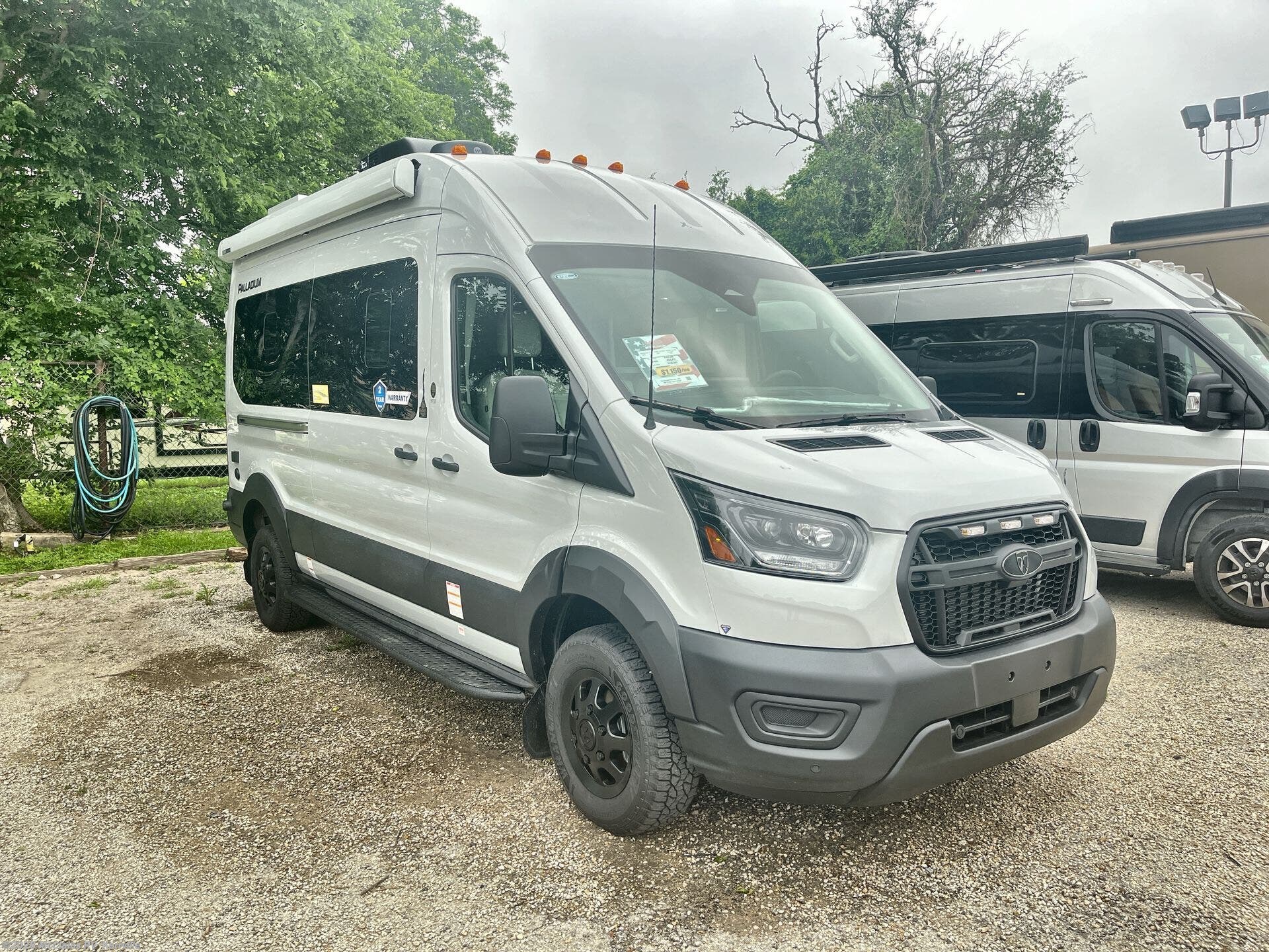 New 2027 Thor  PALLADIUM 1930 available in Kerrville, Texas