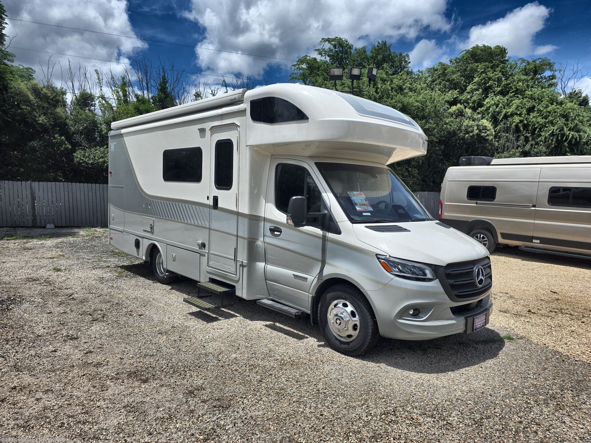 New 2027 Winnebago View 24T2 available in Kerrville, Texas