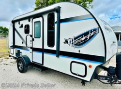 Used 2018 Jayco Hummingbird 16MRB, murphy bed / couch, full bath. available in Zephyrhills, Florida