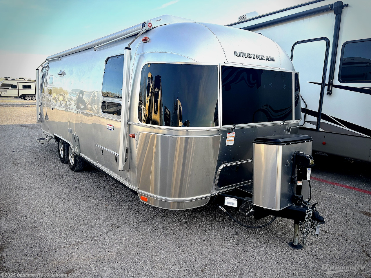 Used 2023 Airstream International 27FB available in Moore, Oklahoma