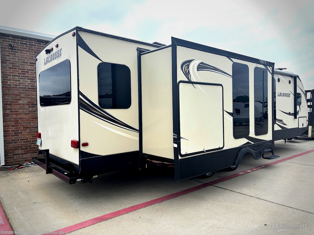 Used 2019 Prime Time LaCrosse 3399SE available in Moore, Oklahoma