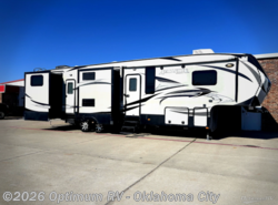 Used 2015 Keystone Avalanche 380FL available in Moore, Oklahoma