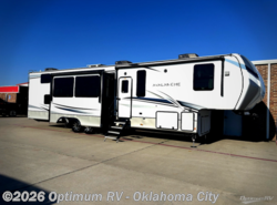 Used 2022 Keystone Avalanche 390DS available in Moore, Oklahoma