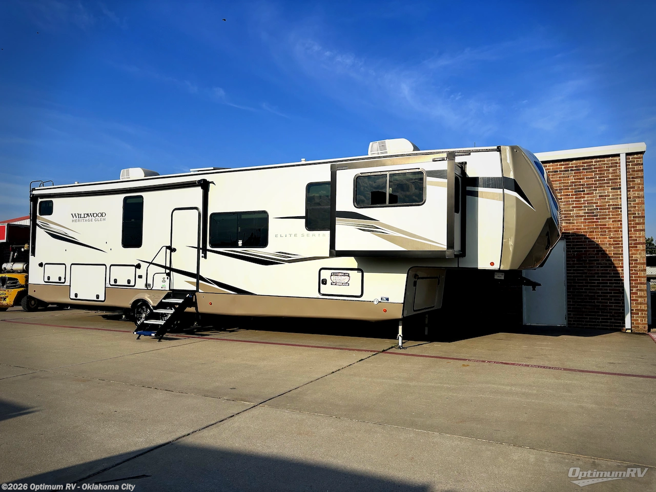 Used 2022 Forest River Wildwood Heritage Glen Elite Series 36FL available in Moore, Oklahoma