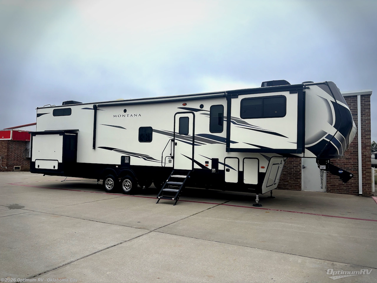 Used 2021 Keystone Montana High Country 377FL available in Moore, Oklahoma