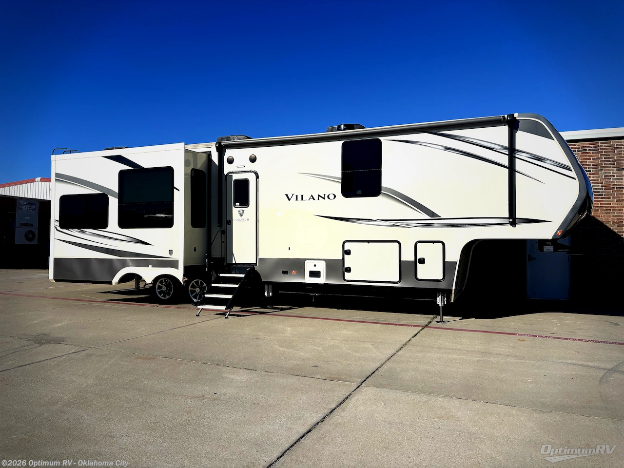 Used 2022 Vanleigh Vilano 370GB available in Moore, Oklahoma
