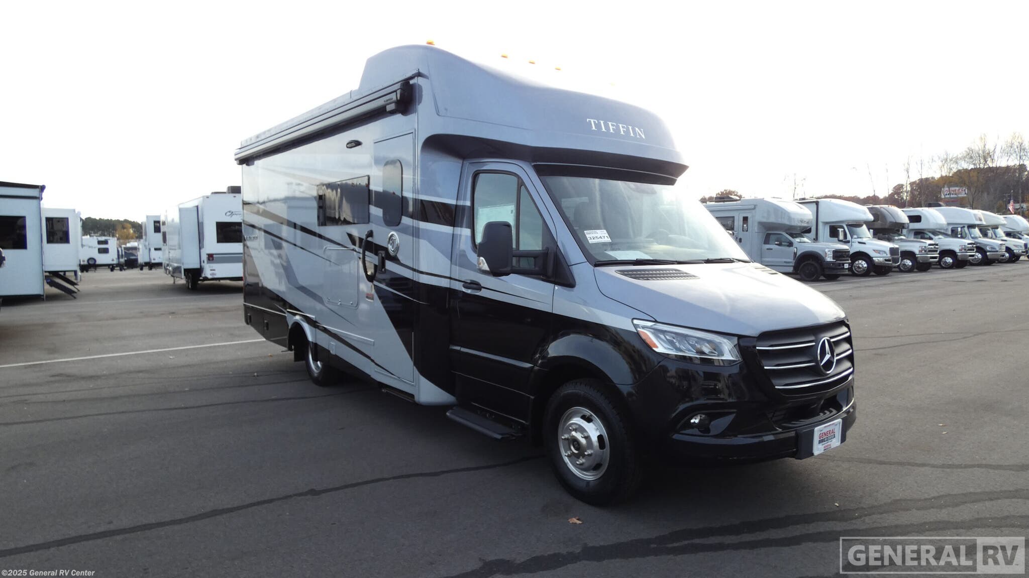 New 2026 Tiffin Wayfarer 25XRW available in Salisbury, North Carolina