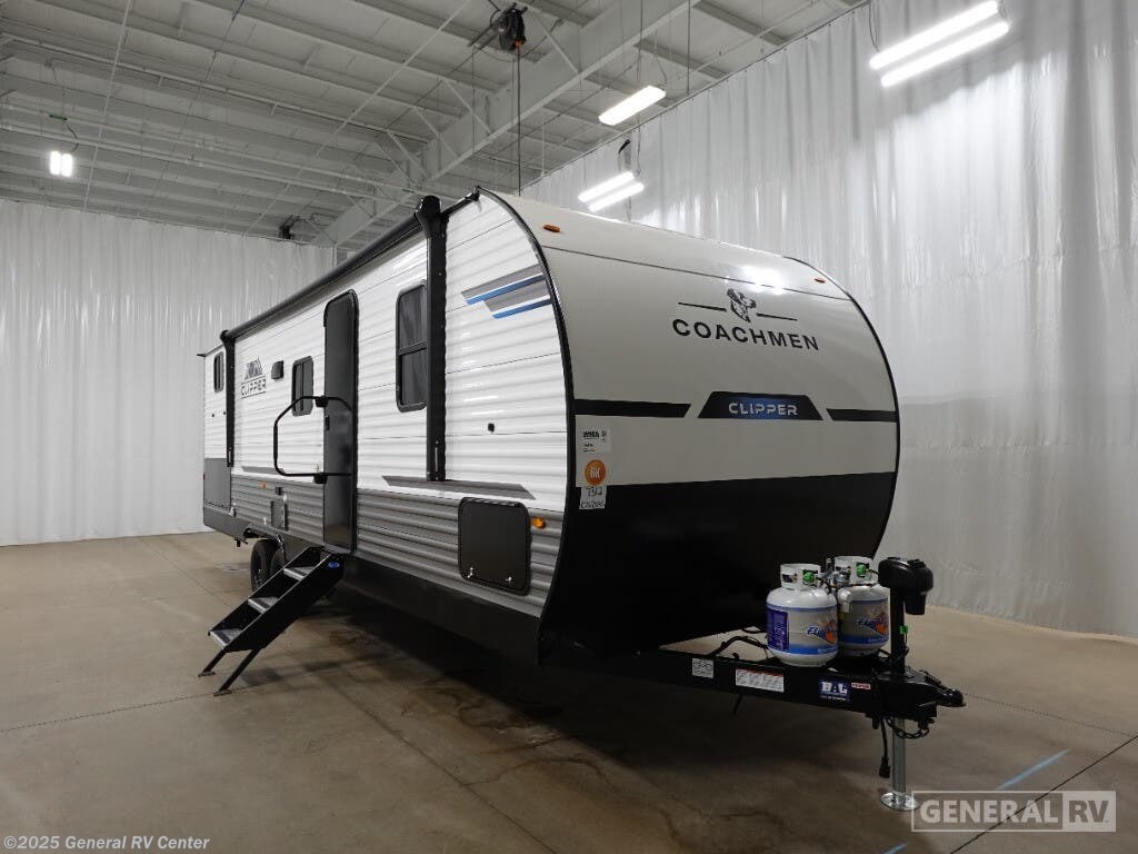 New 2026 Coachmen Clipper 262DBS available in Salisbury, North Carolina