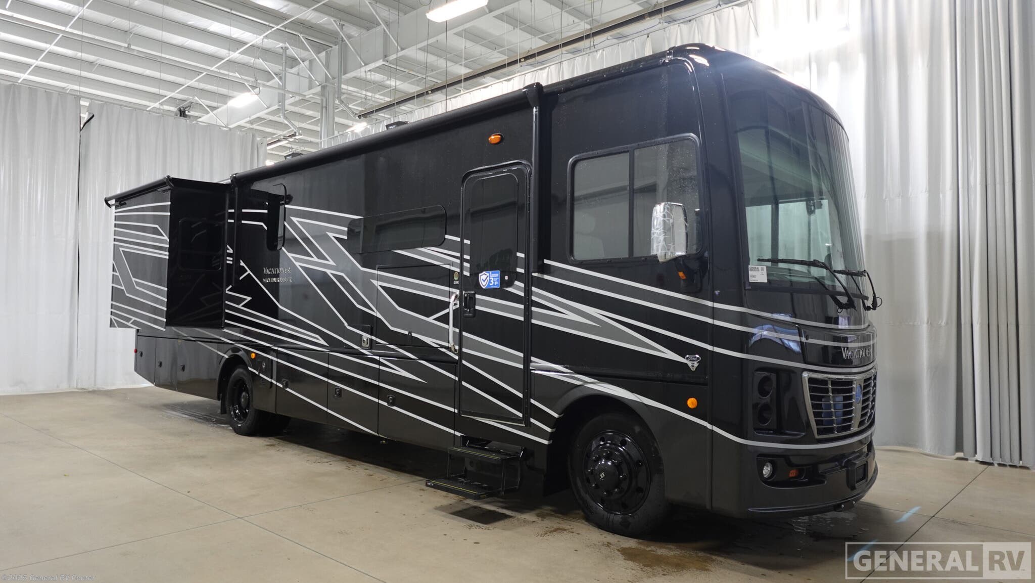 New 2026 Holiday Rambler Vacationer 35K available in Salisbury, North Carolina