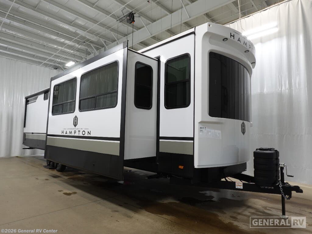 New 2026 CrossRoads Hampton 372FDB available in Salisbury, North Carolina