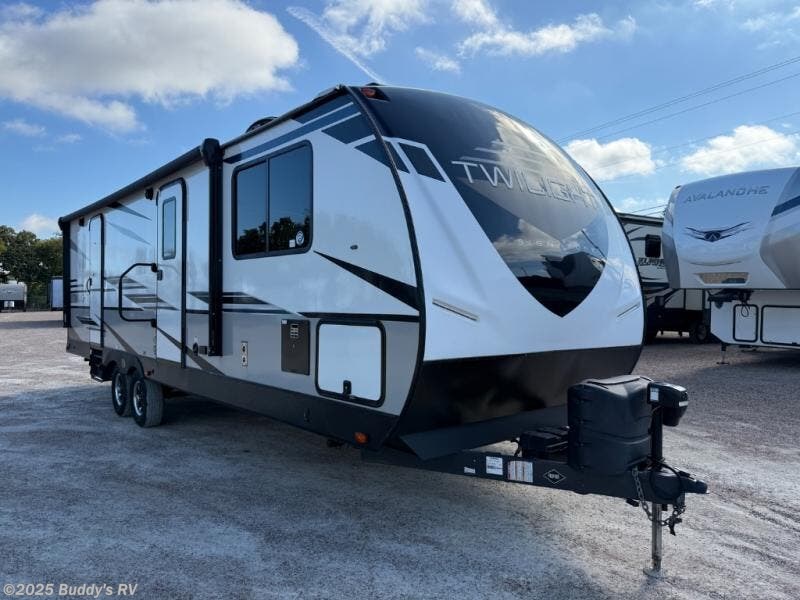 Used 2022 Cruiser RV Twilight Signature TWS 2840 available in Cleburne, Texas