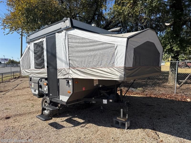 Used 2018 Forest River Flagstaff 176SE available in Cleburne, Texas