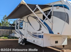 Used 2013 Heartland Cyclone 2812 available in El Paso, Texas