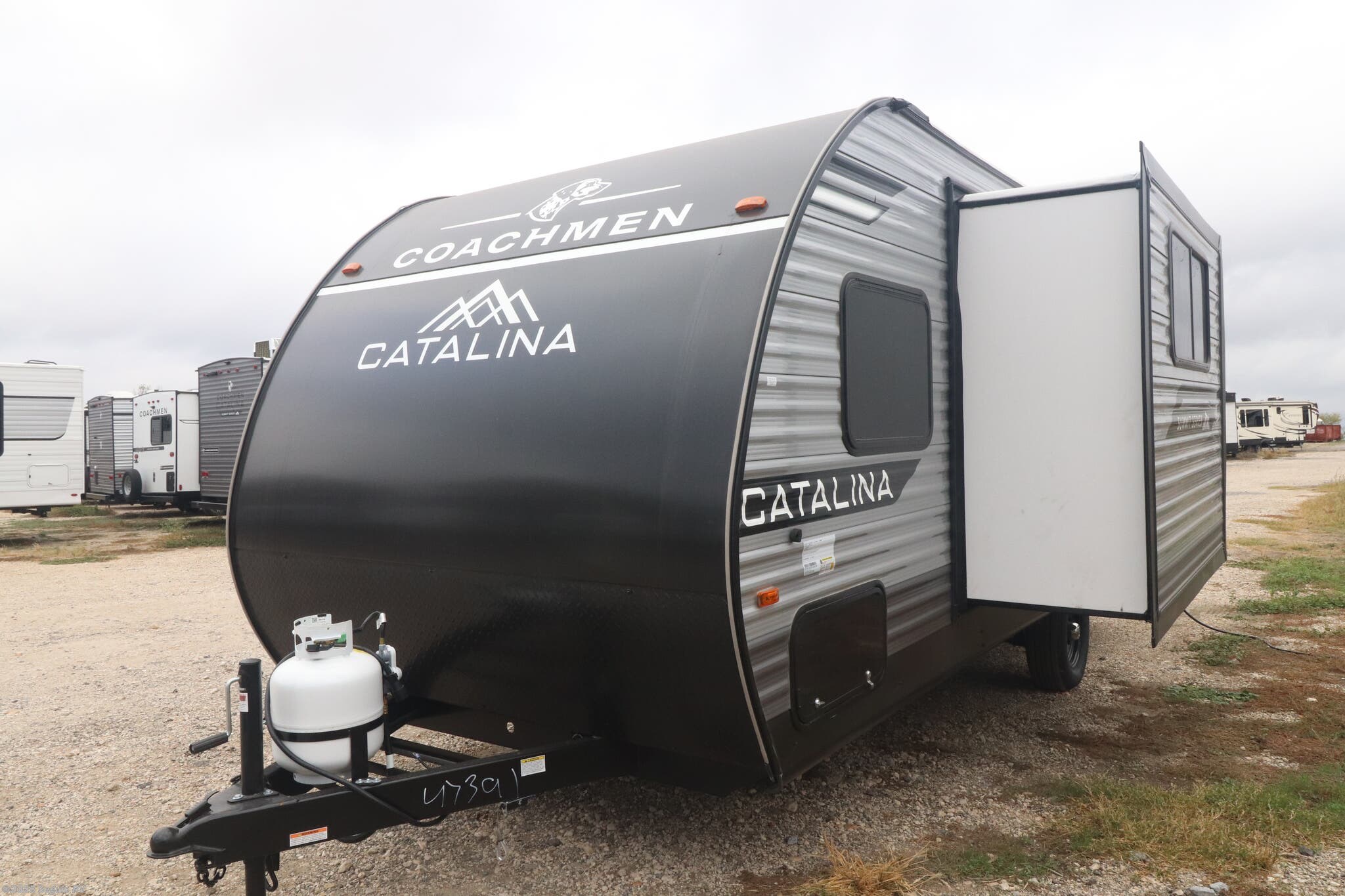 New 2026 Coachmen Catalina Summit Series 7 184BHSX available in Seguin, Texas