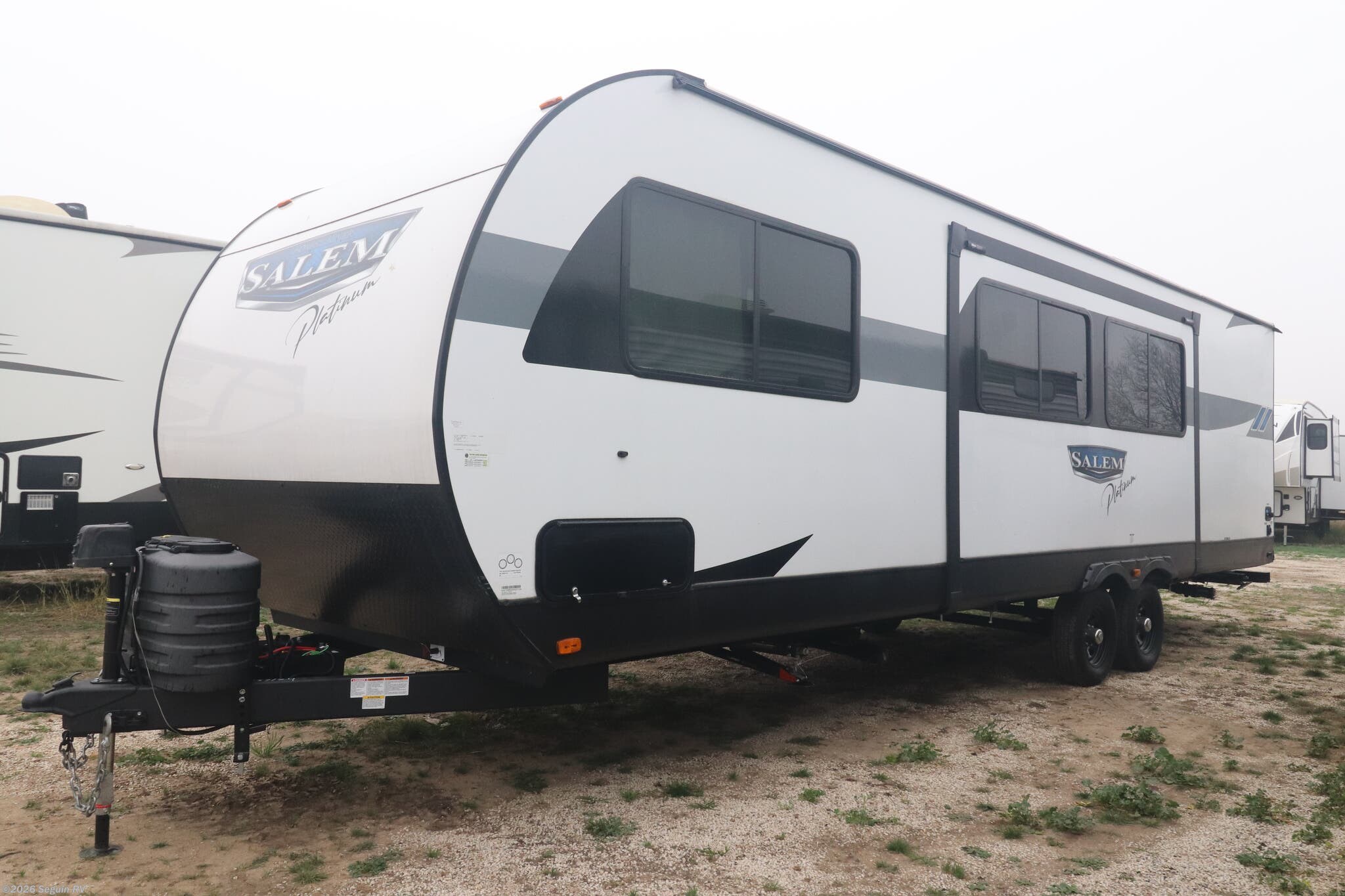 Used 2024 Forest River Salem 26DBUDX available in Seguin, Texas